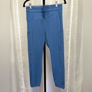 Zyia Active Calm Blue Drawstring Luxe 7/8 Pocket
Capris 24" | size 6-8